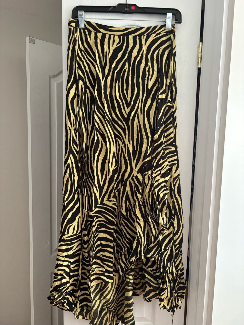 Stunning! Yellow and Black Zebra-Print Women’s Skirt